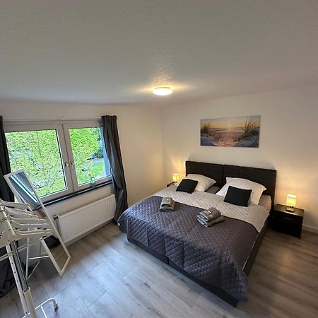 Moderne Ferienwohnung Fuer 4-5 Personen Mitten In Herten*Netflix*Nespresso Herten  Exterior photo